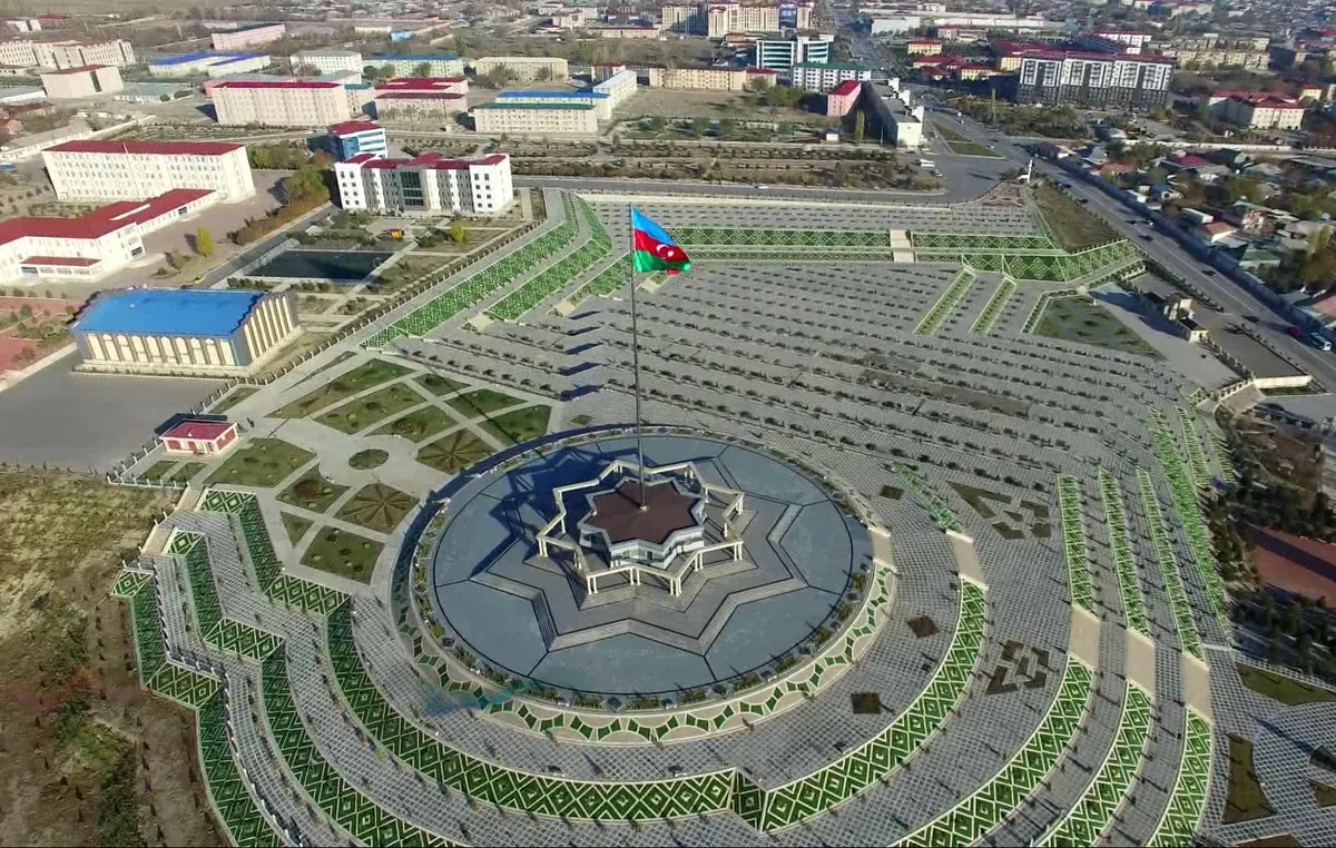 Naxçıvanda əhalinin sayı 0,3 % artıb