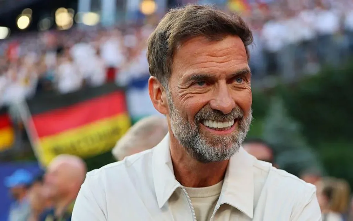 Klopp 44 futbolçuya dəvət göndərdi