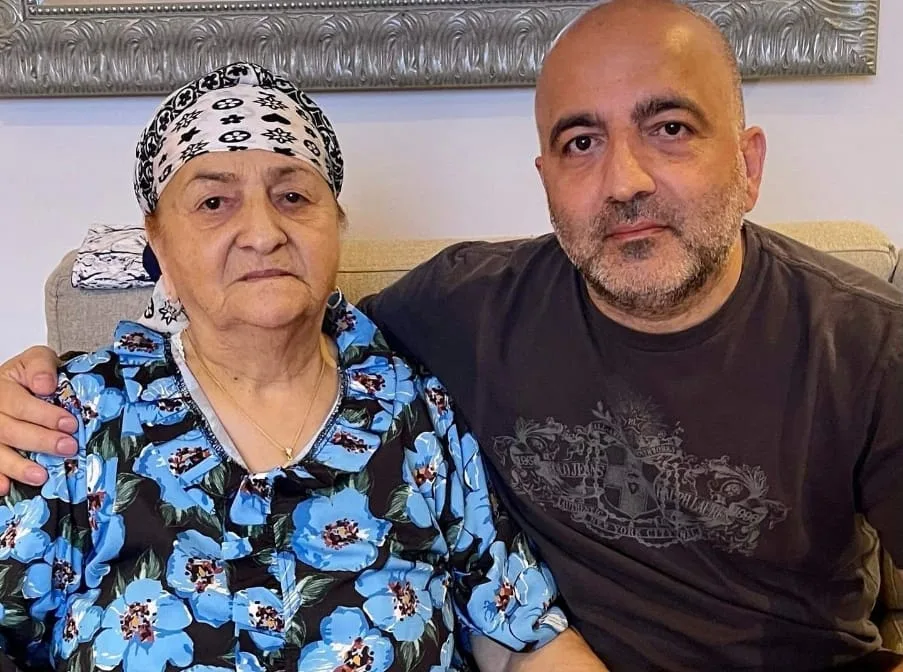 Mübariz Mənsimovun anası xəstəxanaya yerləşdirildi - FOTO