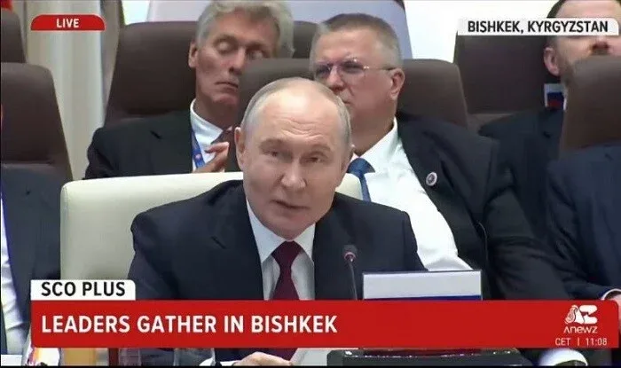 Putin Ukrayna ilə bağlı bu təklifi mənasız adlandırdı