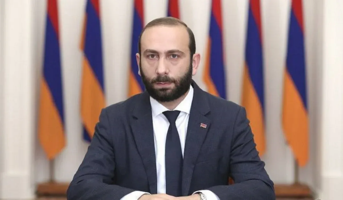 Mirzoyan İrana gedir