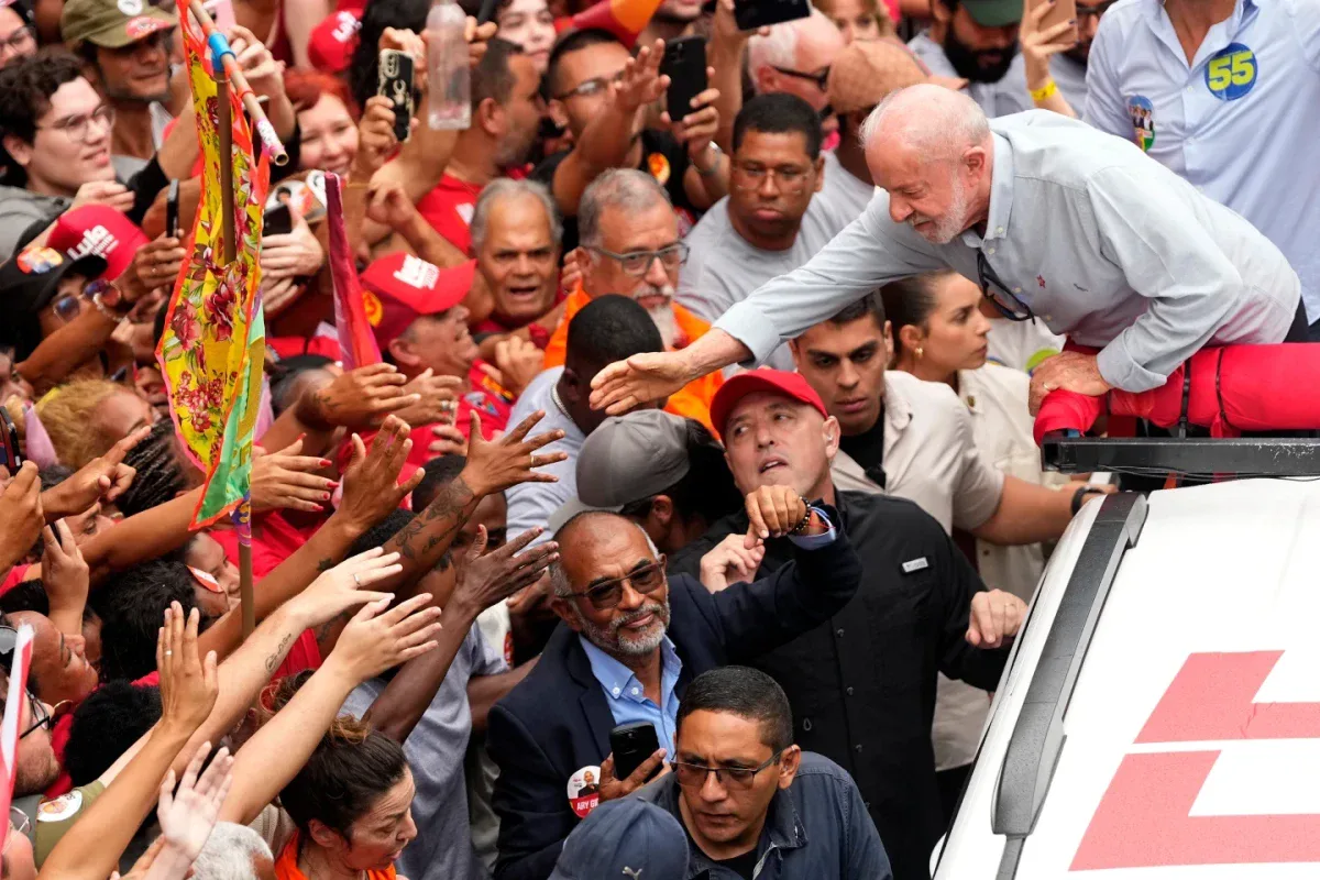 Braziliyada prezident seçkiləri ikinci tura qalıb