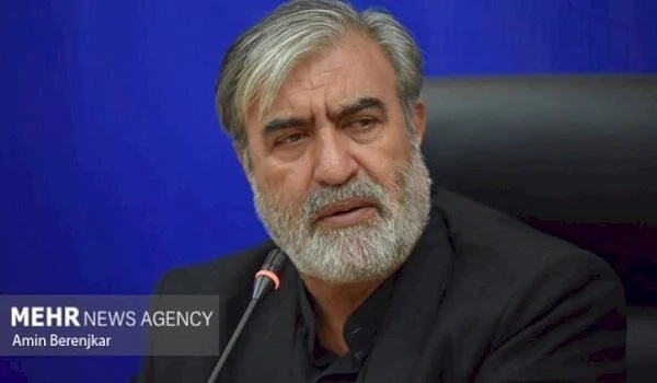 Əlimiz tətikdədir, ABŞ-ni peşman edəcəyik - Əzizi