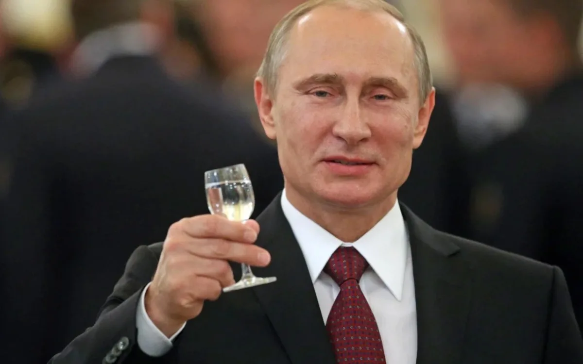 Putin 74 yaşını belə qeyd edəcək