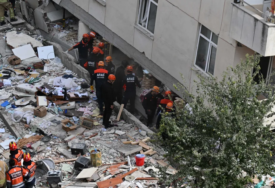 İstanbuldakı bina faciəsi: Ölənlərin sayı artdı