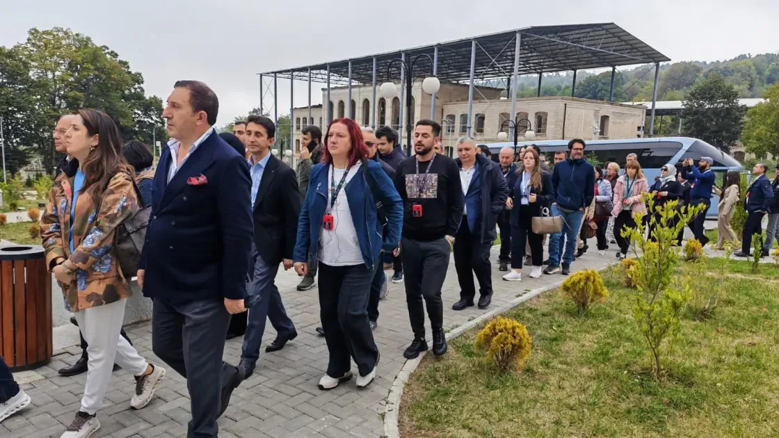 Beynəlxalq konfrans iştirakçılarının Qarabağ səfəri başa çatdı