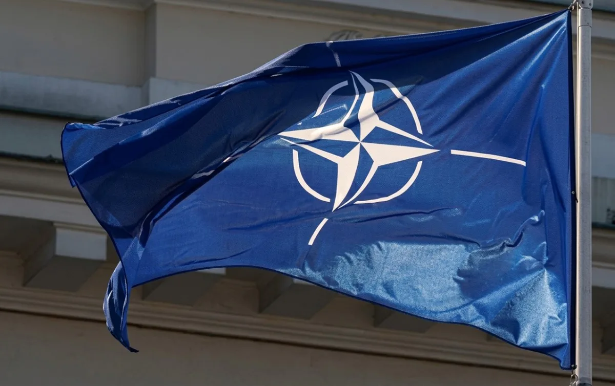 NATO təyyarəsi 7 saat yarım Qara dənizdə manevr etdi