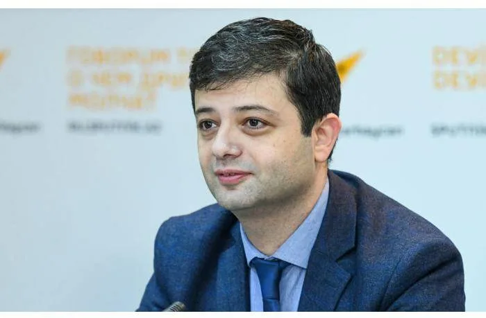 Vüqar Zifəroğlu Mətbuat Şurasına yeni sədr seçildi