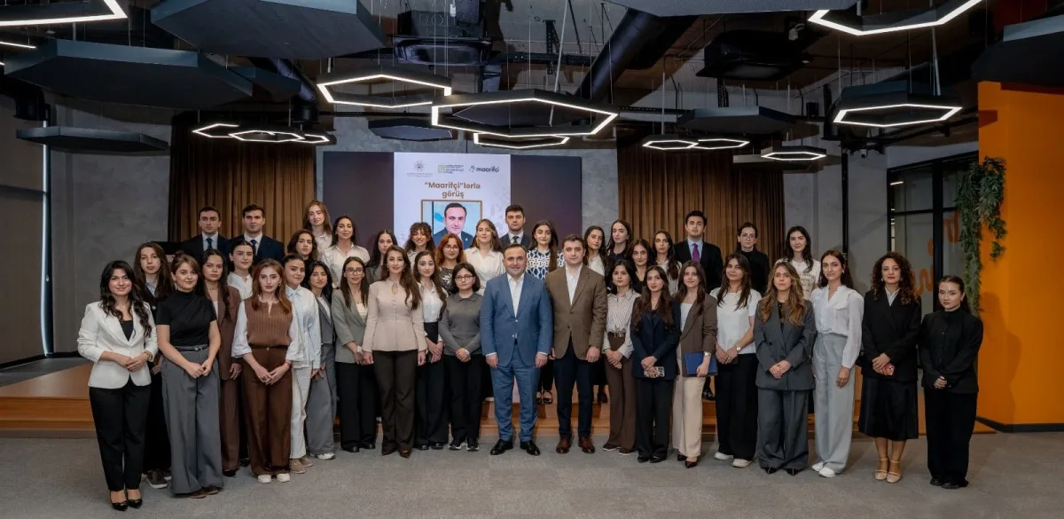 Bəxtiyar Aslanbəyli “Maarifçi” proqramının iştirakçıları ilə görüşdü - FOTOLAR