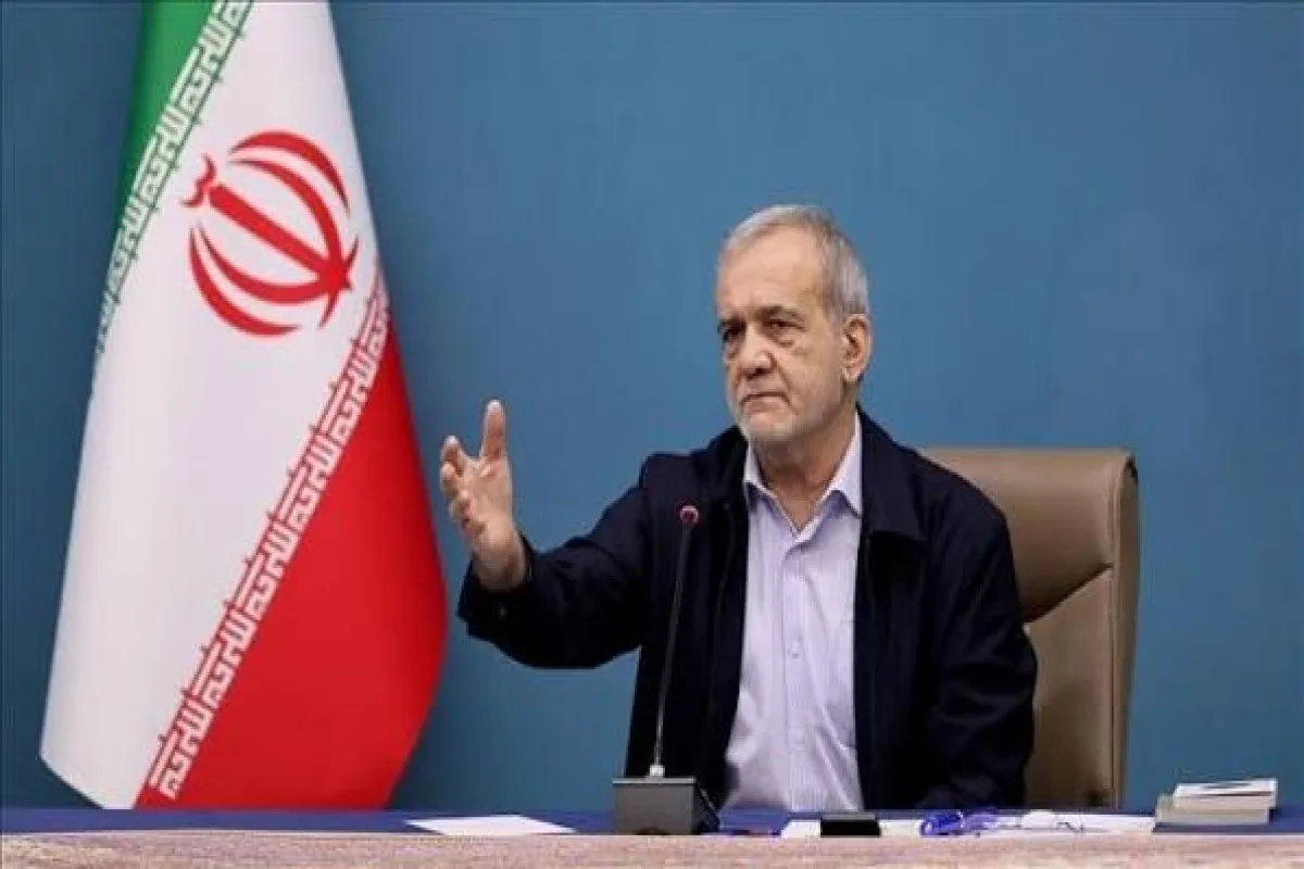 Pezeşkian: Təhdid və təzyiq dili ilə dialoqun mənası yoxdur