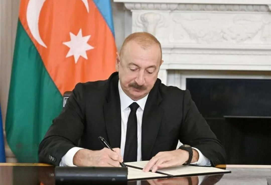 Prezident onları təltif edib - SİYAHI